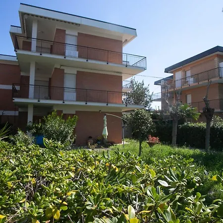 A Casa Di Carlo アパート *